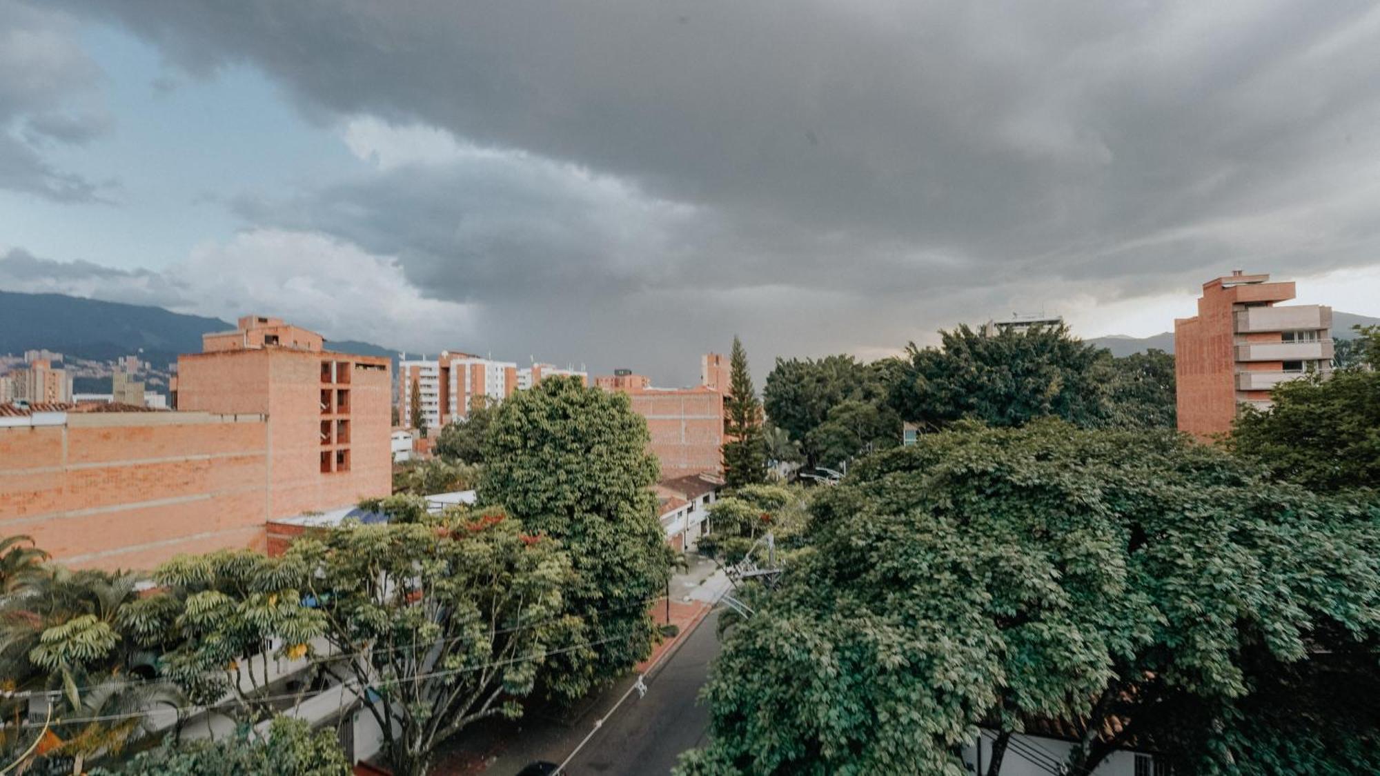 Hotel Balcones Del Estadio Medellín Dış mekan fotoğraf