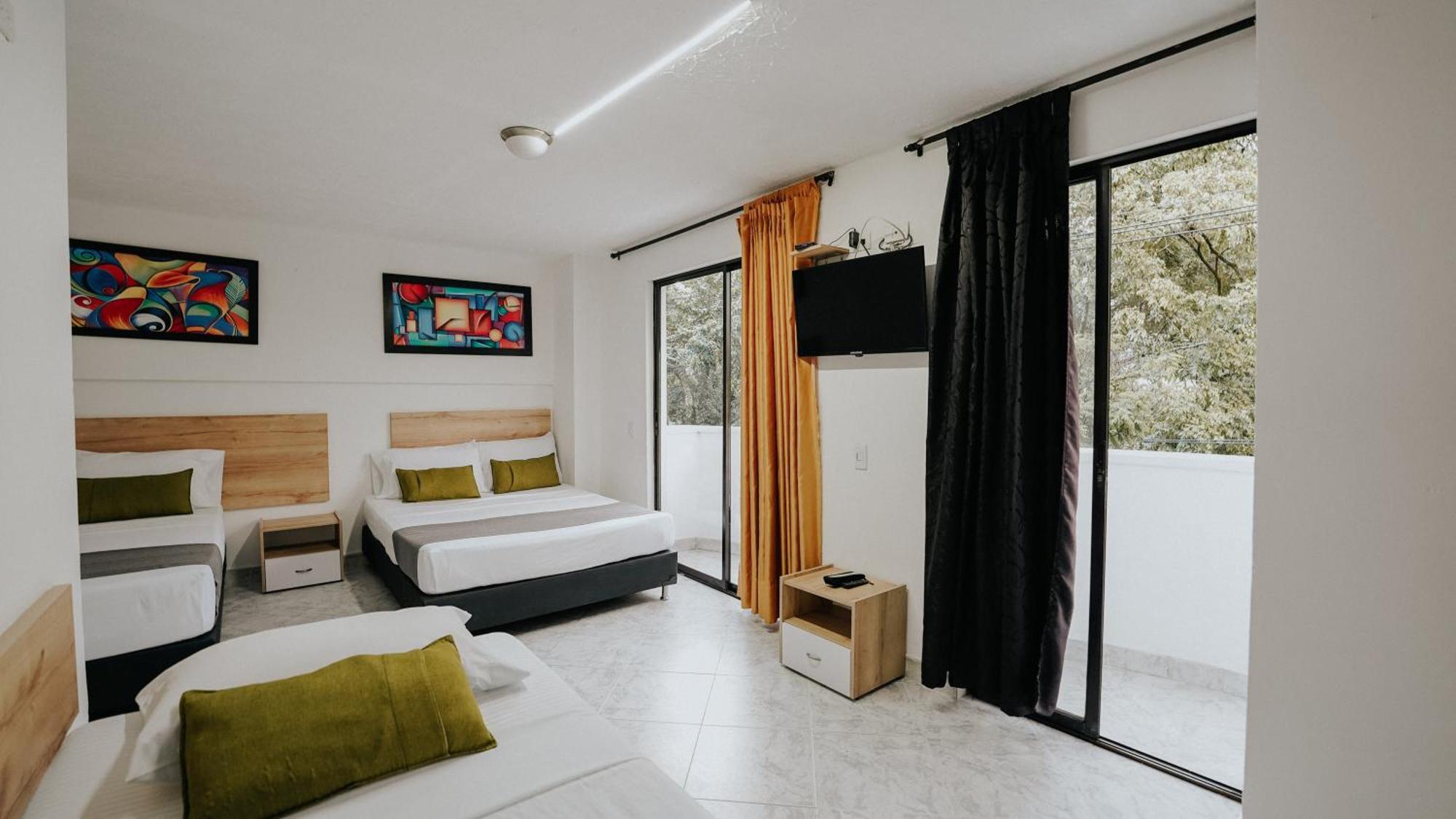 Hotel Balcones Del Estadio Medellín Dış mekan fotoğraf