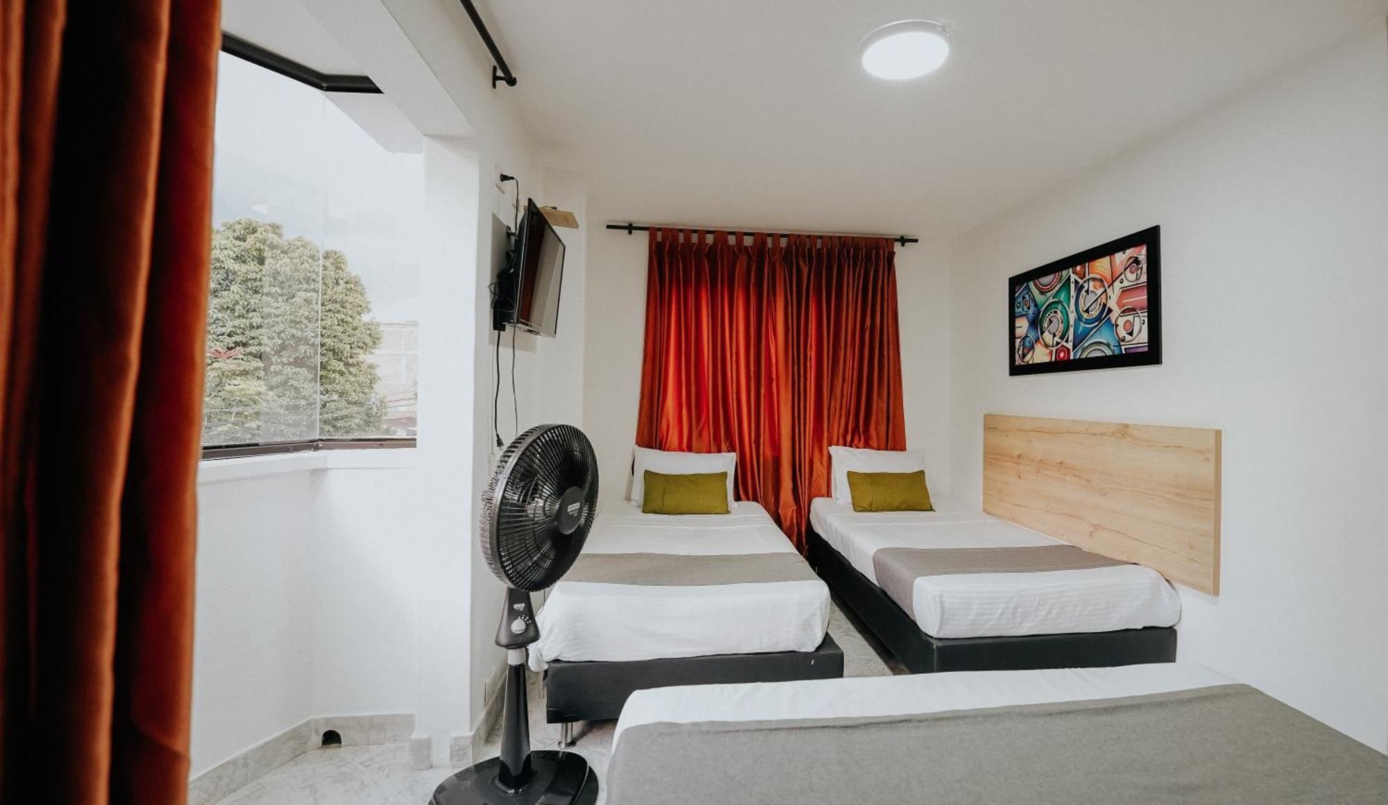 Hotel Balcones Del Estadio Medellín Dış mekan fotoğraf