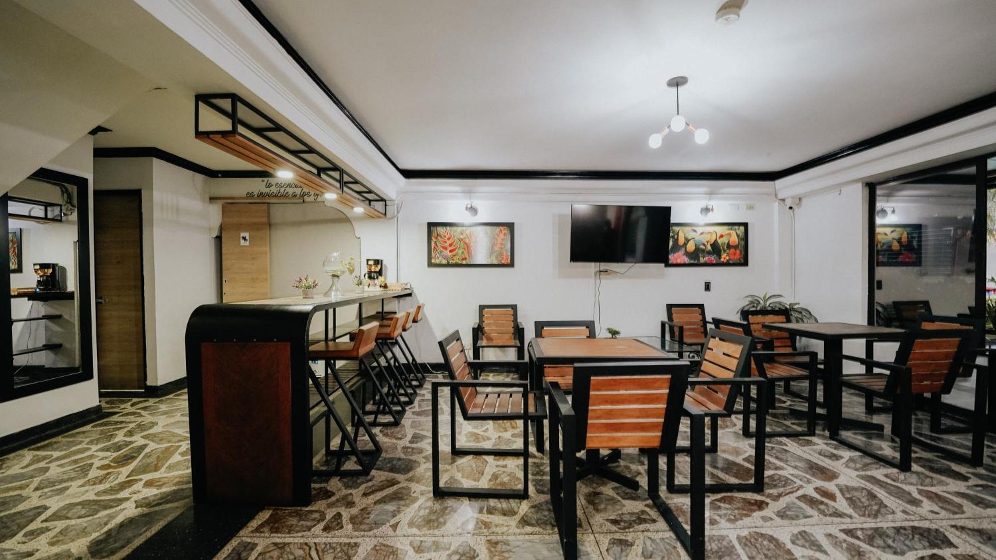 Hotel Balcones Del Estadio Medellín Dış mekan fotoğraf